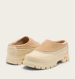 Women SOREL Daystorm™ Clog Women's Shoe